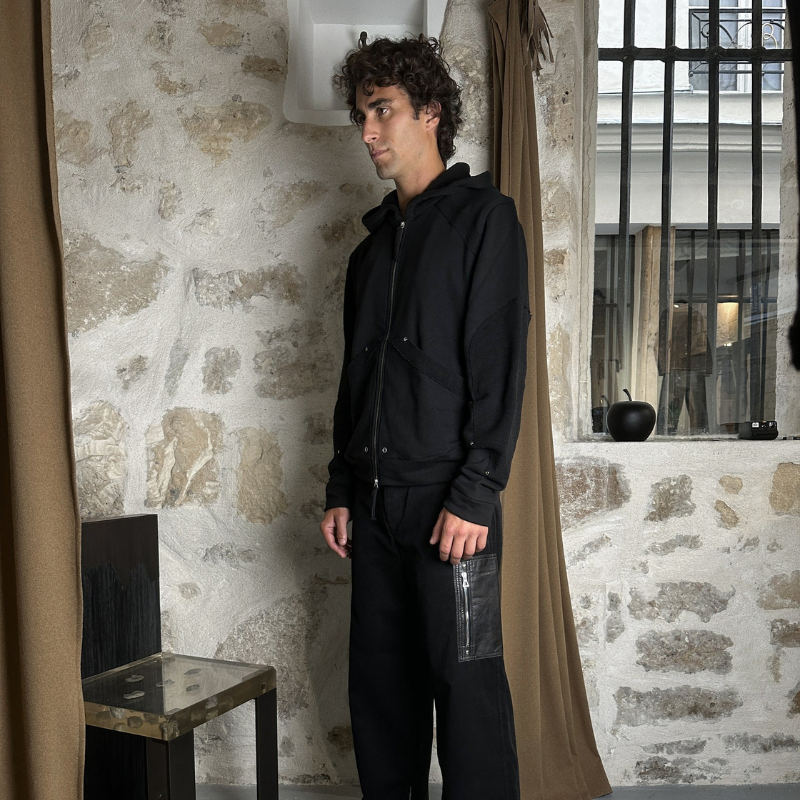 Zip Hoodie Lucid Spine Obsidian Black | Reveur Lucide