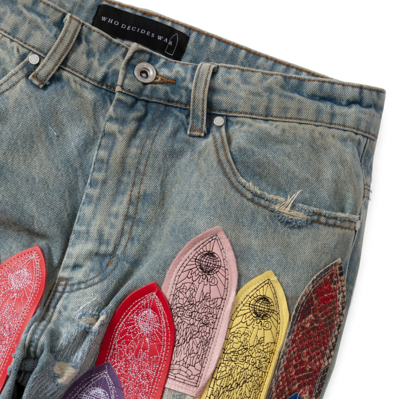 Jeans Patch arched Repared Distressed Multicolor | WhoDecidesWar
