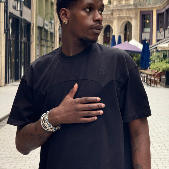 T-shirt Double Stitched Black | Maison Guava