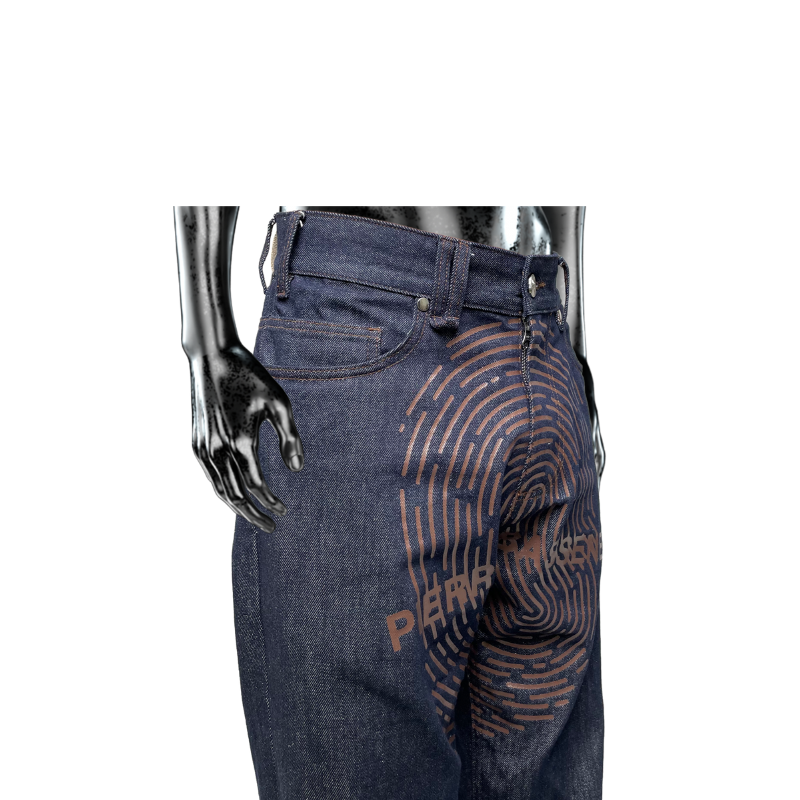 Jeans Raw/Choco℗ | Pierre Bassene