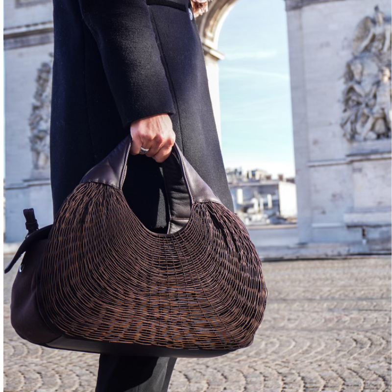 Shoulder bag Doc Medium Dark Chocolate  | Mariana Méndez