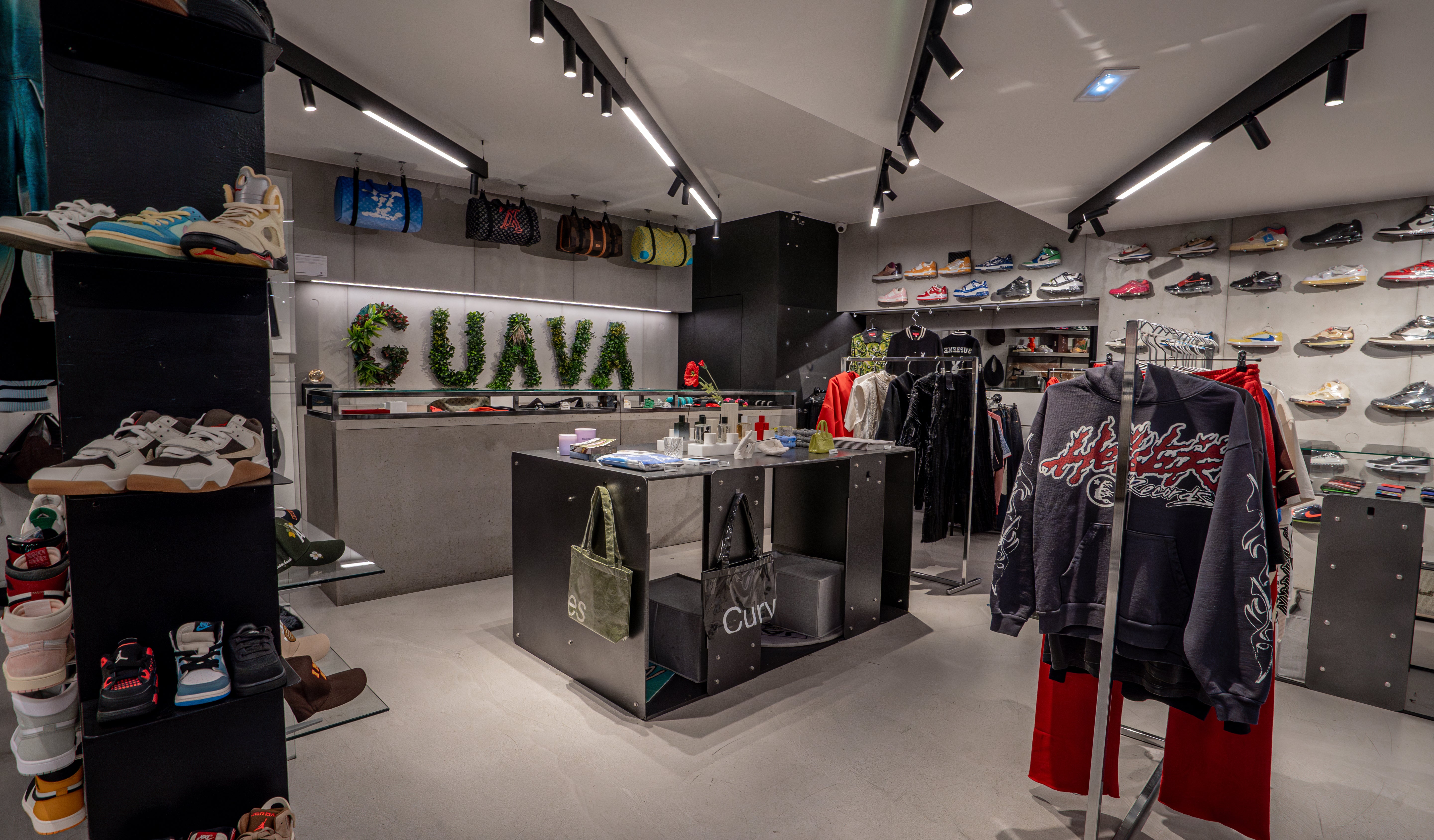 GUAVA_-79.jpg