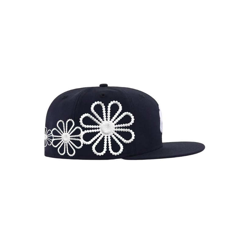 Cap Black | Digital Groupie