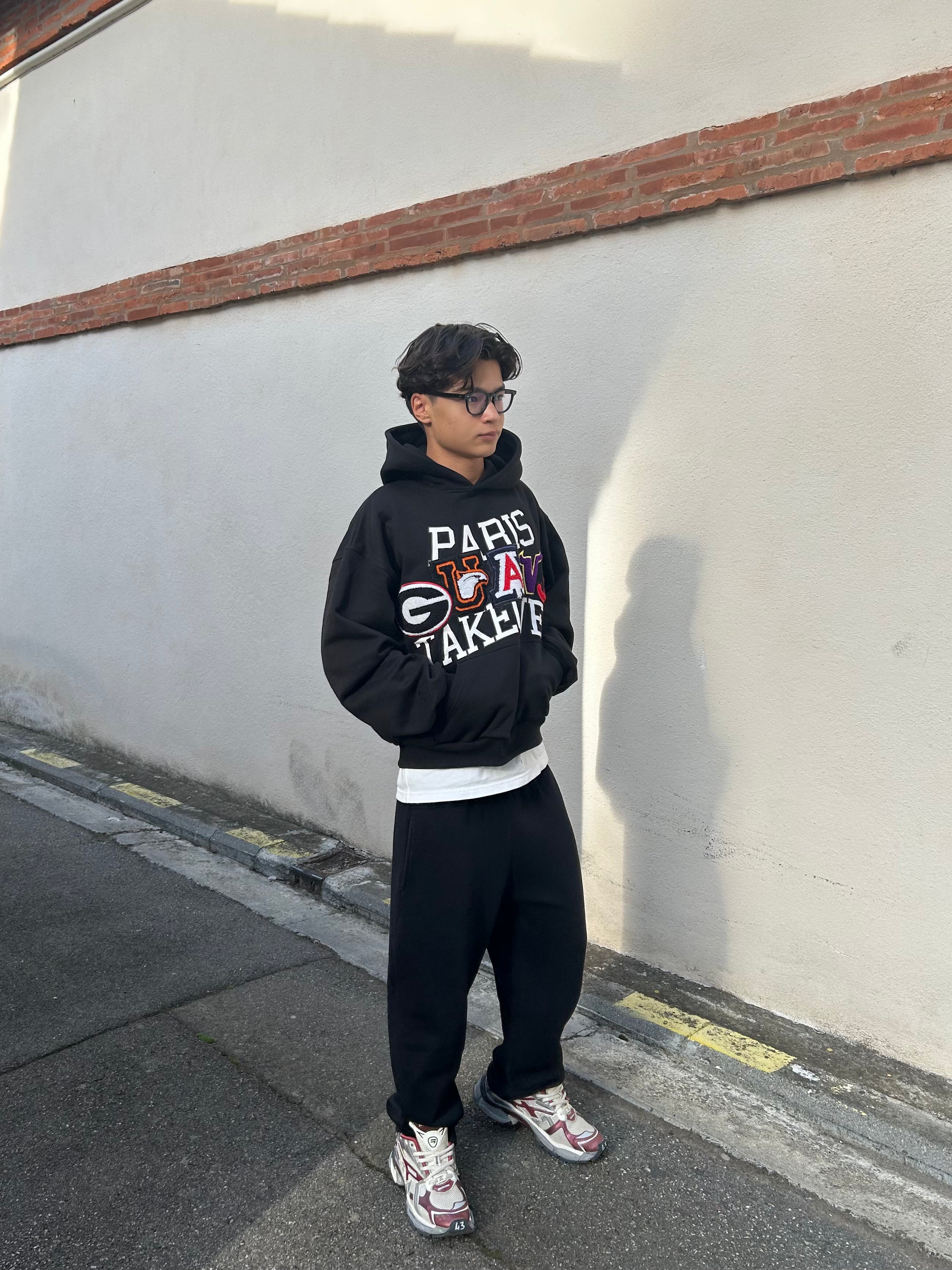 Hoodie Take Over Black | Maison Guava