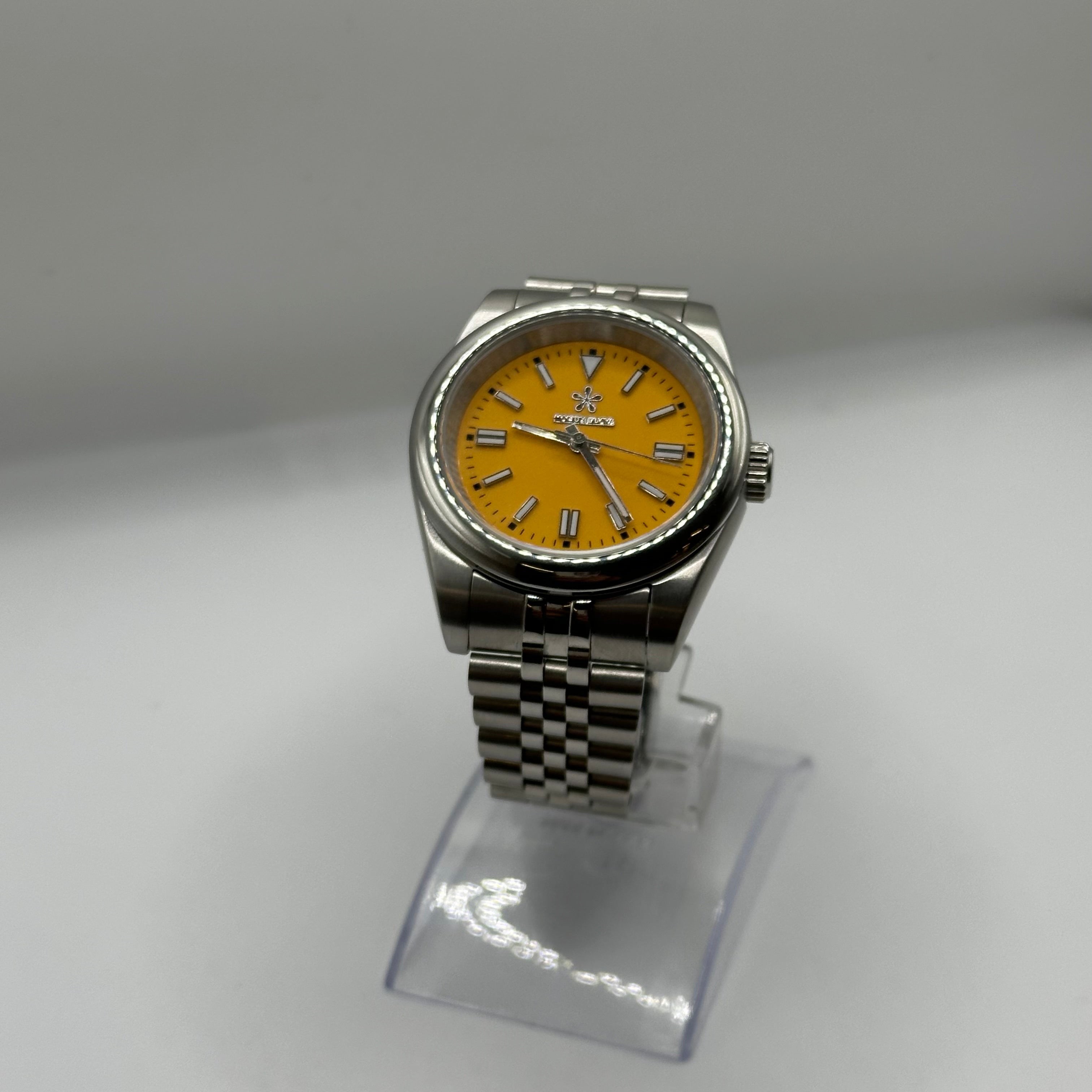 Watch Yellow | Seiko x Maison Guava