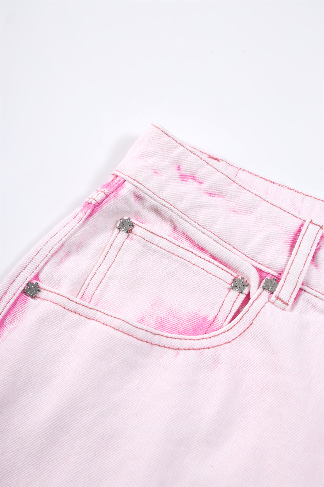 UNKNOWN Dagger EMB Denim Short Light Wash Pink