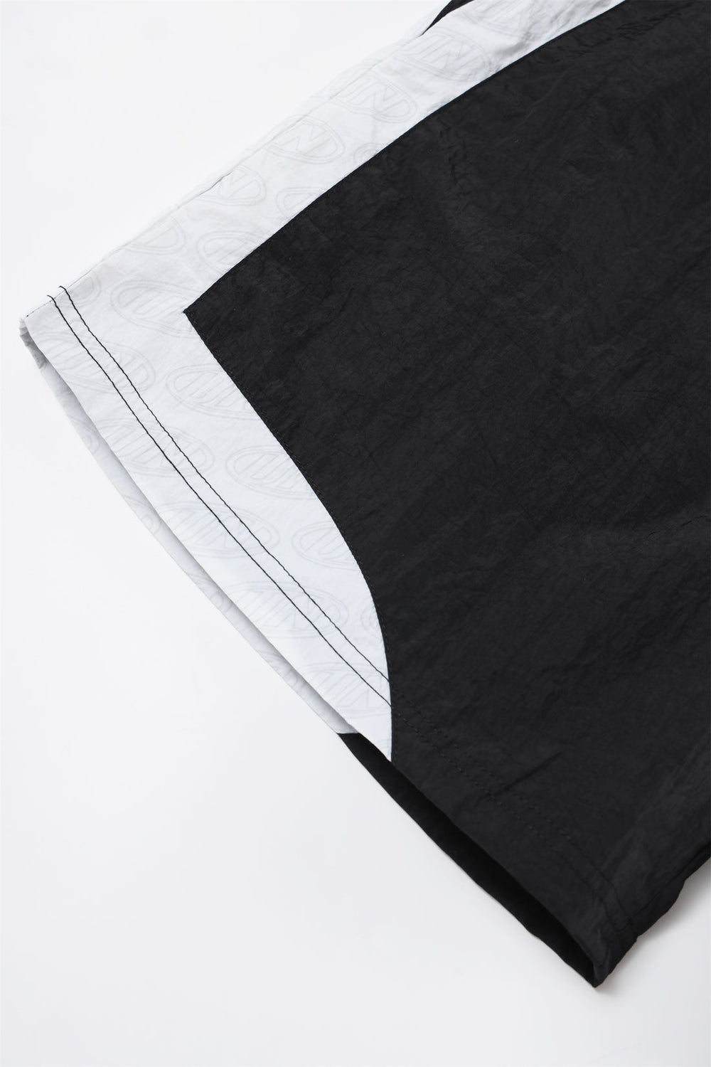 UNKNOWN Black/White Board Shorts