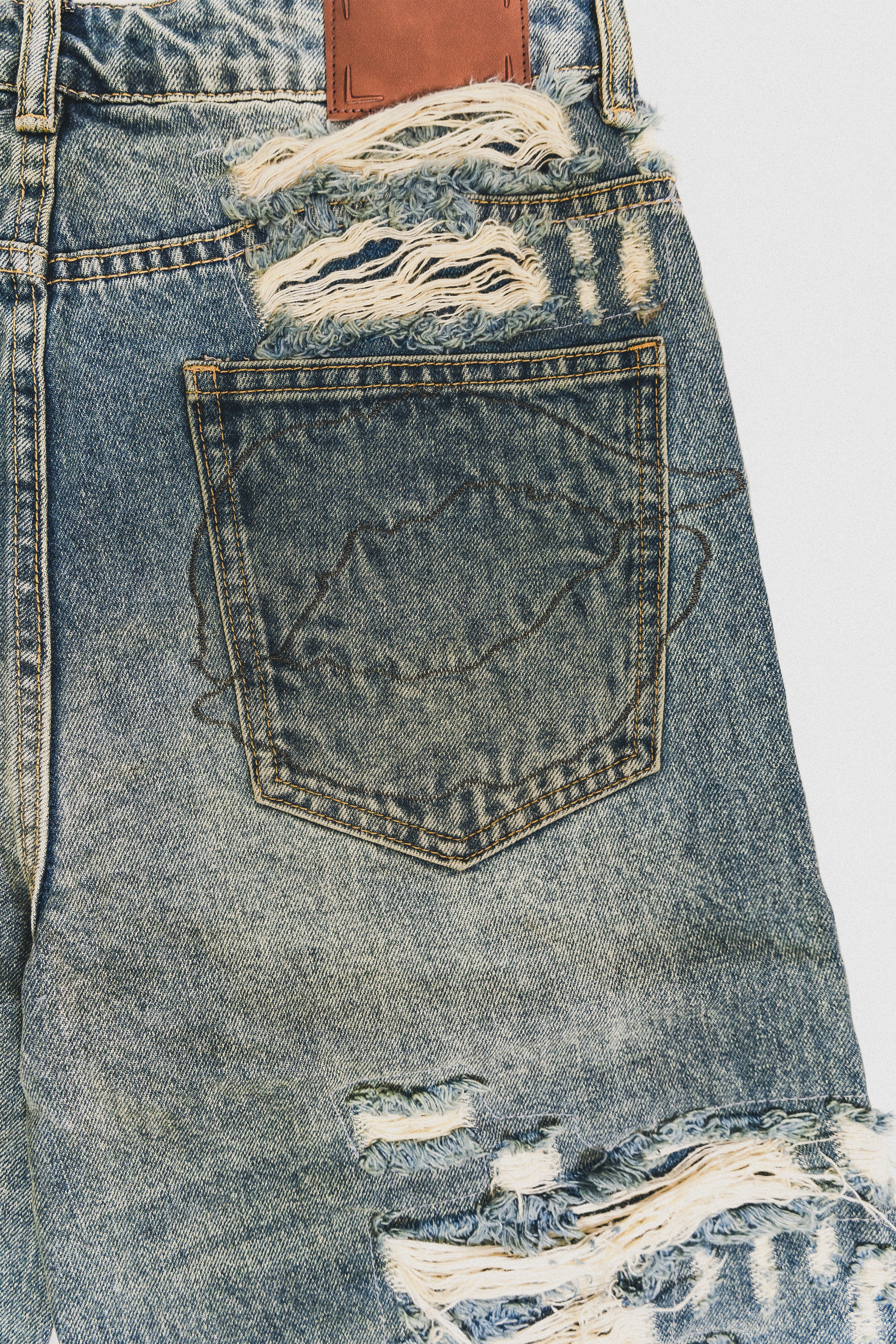Denim Shorts Kiss Me Distressed  | VSNS