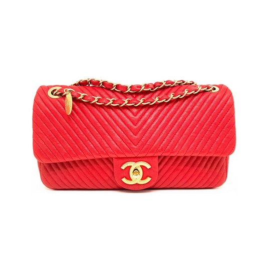 Sac CHANEL 21 cm en cuir et motif Chevron Rouge valentine