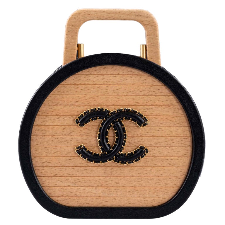 Vanity Case CHANEL en bois de hêtre