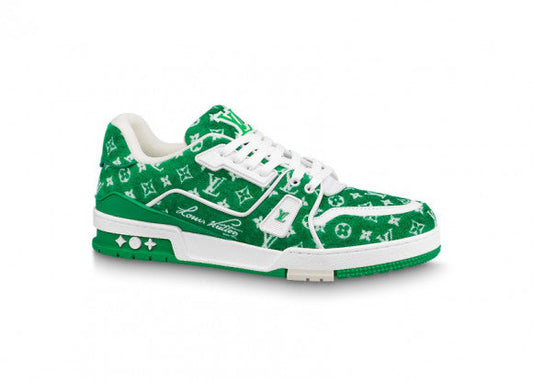 Sneaker LOUIS VUITTON Trainer Green Monogram Textile