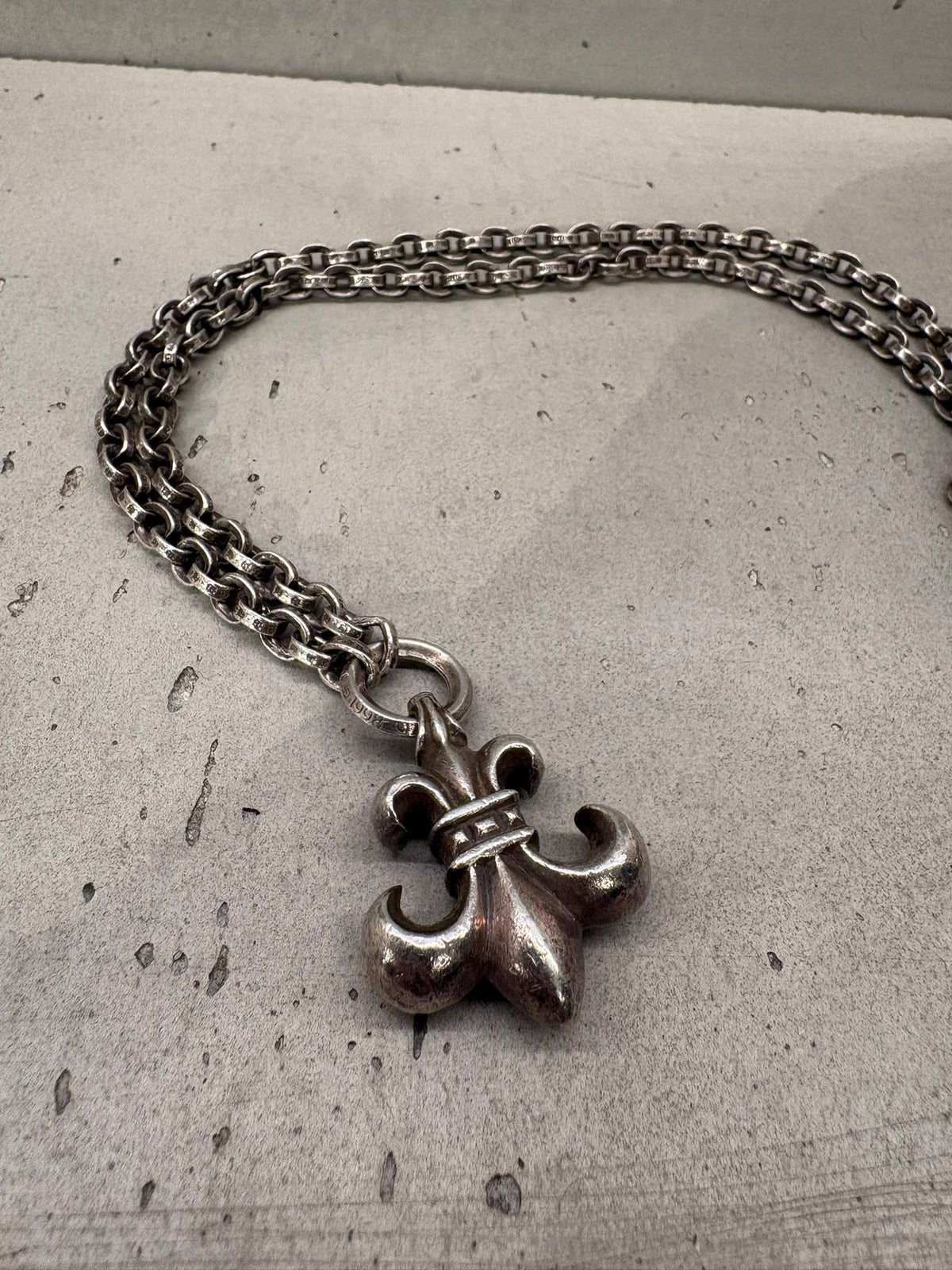 Pendant Fleur De Lys + Paper Chain | Chrome Hearts, Accessories, view 5
