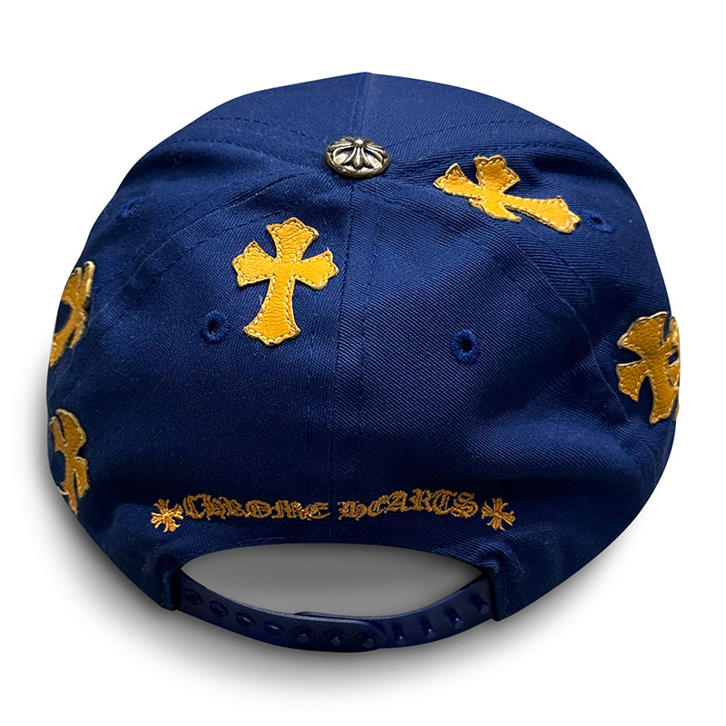 Casquette avec patch croix bleu et jaune | Chrome Hearts