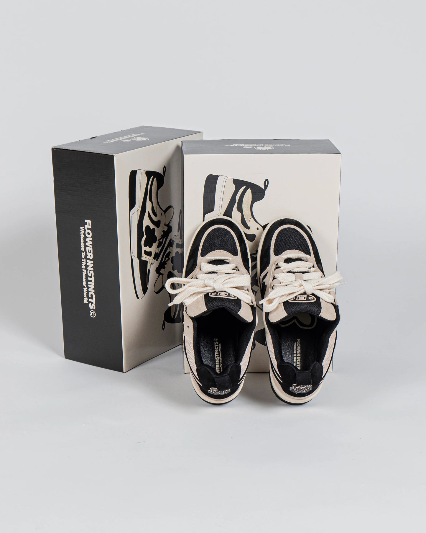 Sneakers Black Tar | Flower Instinct