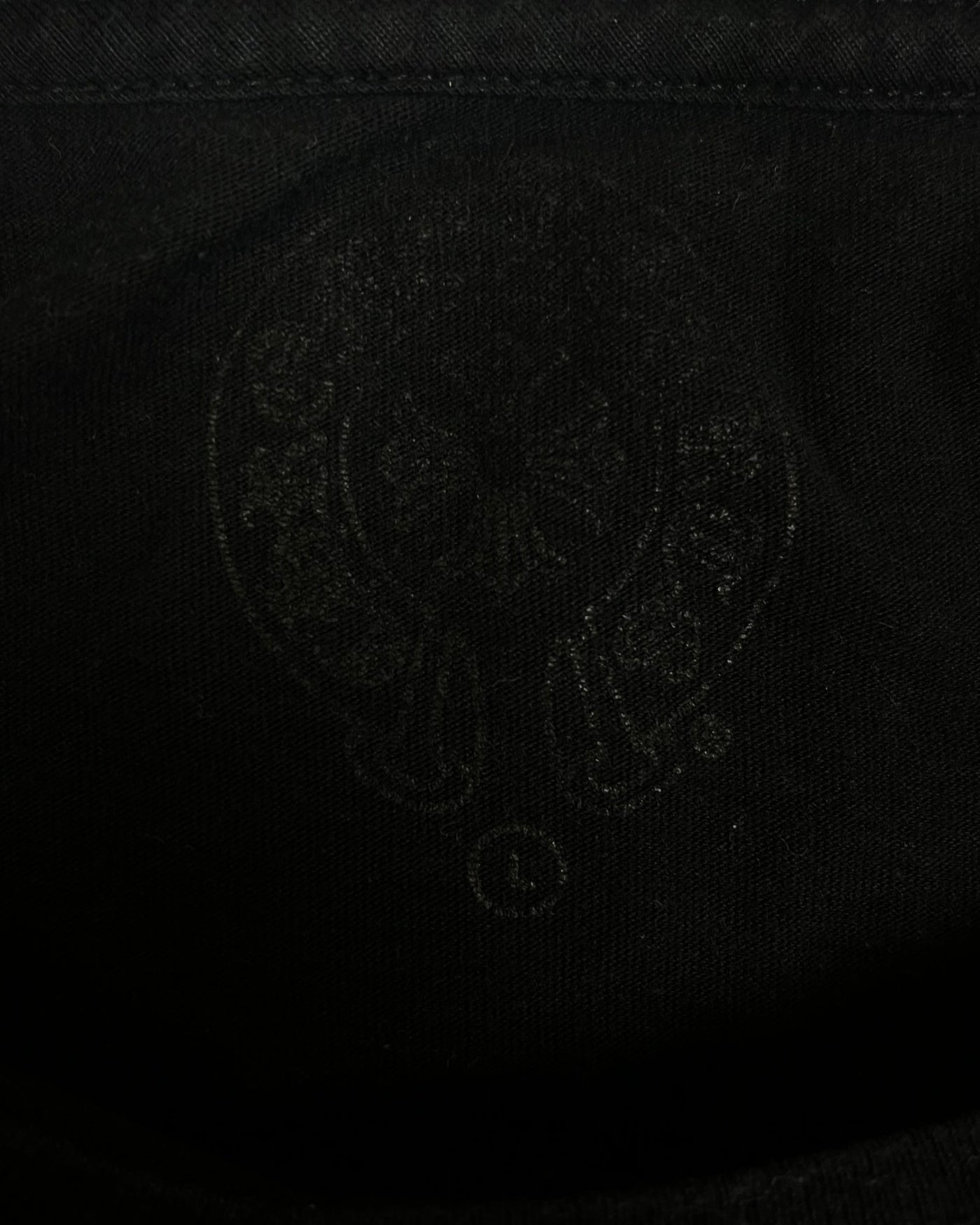 T-shirt Black Red Tonal Horseshoe Logo | Chrome Hearts