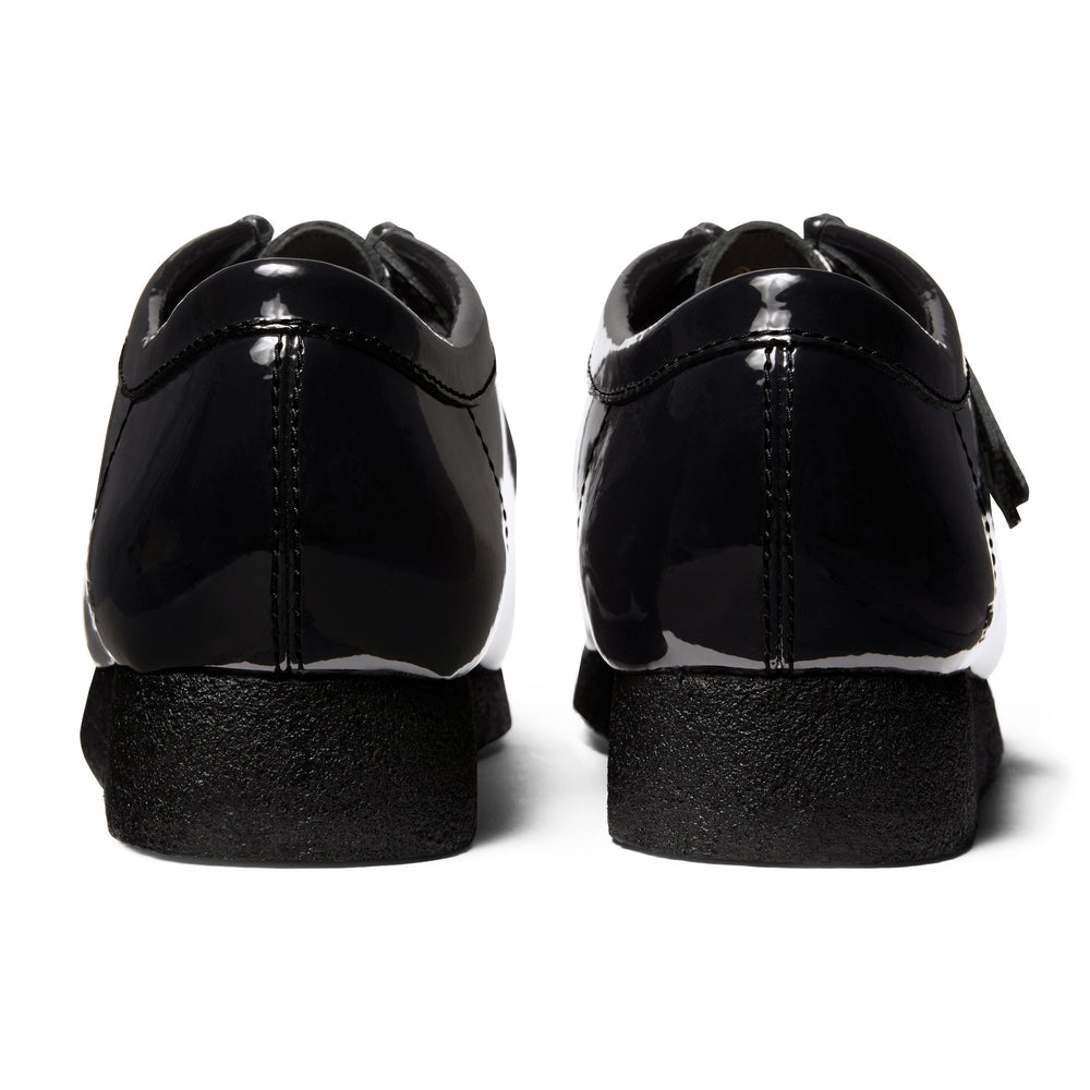 Low-top Patent Black | Clarks Wallabee x Supreme