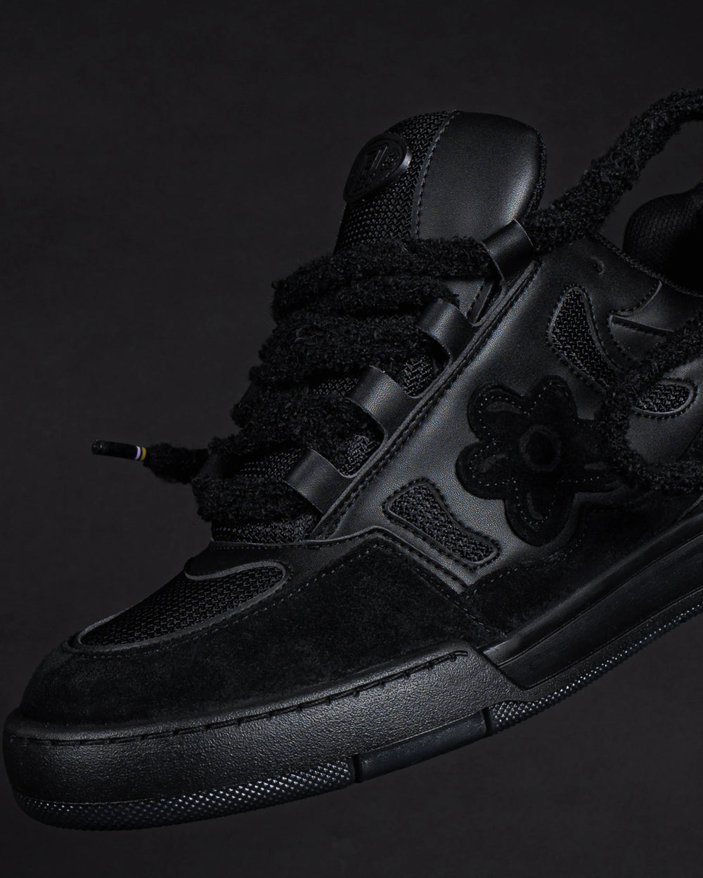 Hi-top Veuve Black | Flower Instincts